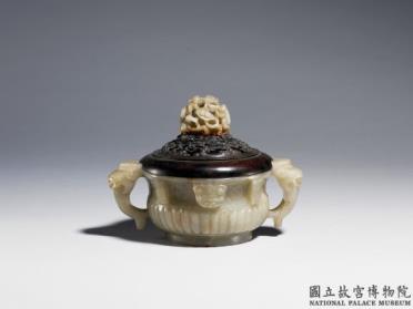 图片[2]-Jade gui-shaped incense burner with vertical linear pattern, Ming to Qing dynasty (1368-1911)-China Archive